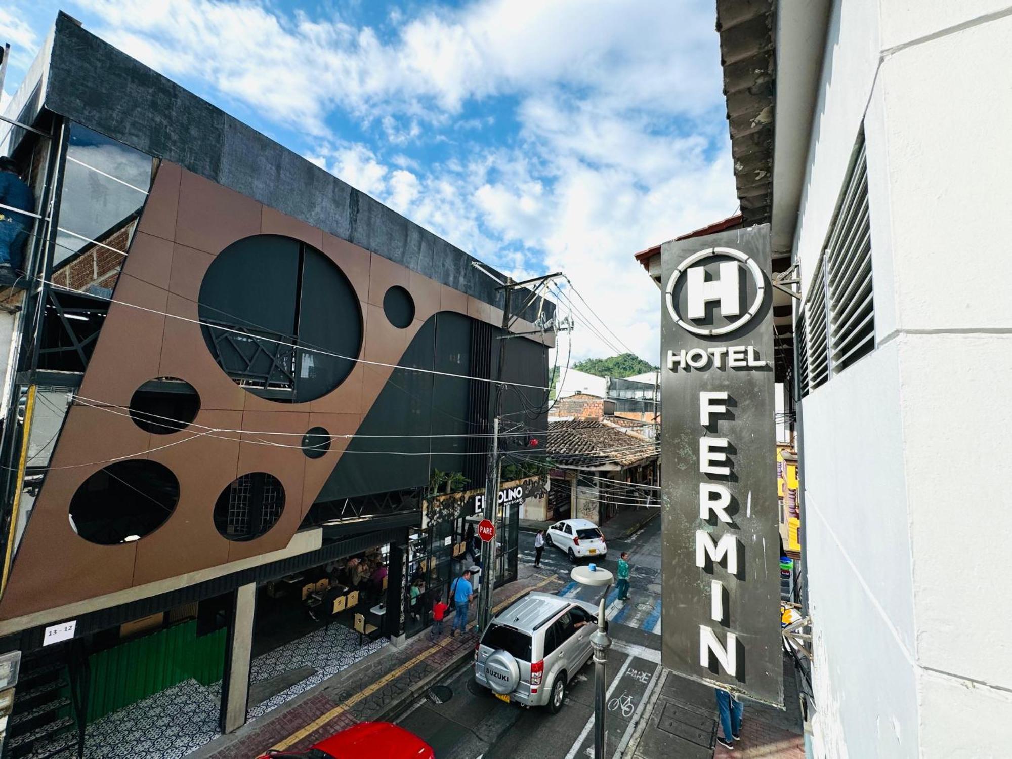 Hotel Fermin Санта-Роса-де-Кабаль Экстерьер фото